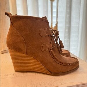 Lucky brand booties